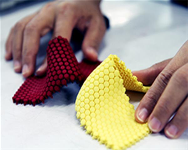 明智的選擇 3D打印時裝技術已不遠 拉夫堡大學正準備開發
3D打印時裝,3d打印時裝越來越靠譜了,3d打印時裝秀,青島3d打印公司,青島3d打印廠家,青島3d打印企業,青島3d打印店