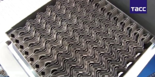 俄羅斯首款國產金屬3D打印系統亮相國際工業貿易展 俄羅斯首款國產金屬3D打印系統亮相國際工業貿易展