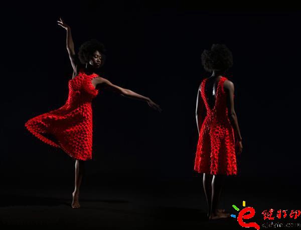 3d打印服裝 升級2.0版3D打印Kinematic Petals連衣裙誕生_3D打印服務公司