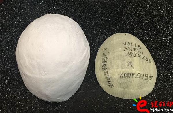 另類治療脫發(fā)的最好方法 用3D打印超逼真假發(fā)解決困擾 治療脫發(fā)不再煩,3d打印頭發(fā),假發(fā)3d模型,3d打印材料,3d打印服務,3d打印廠家 另類治療脫發(fā)的最好方法 用3D打印超逼真假發(fā)解決困擾 治療脫發(fā)不再煩,3d打印頭發(fā),假發(fā)3d模型,3d打印材料,3d打印服務,3d打印廠家